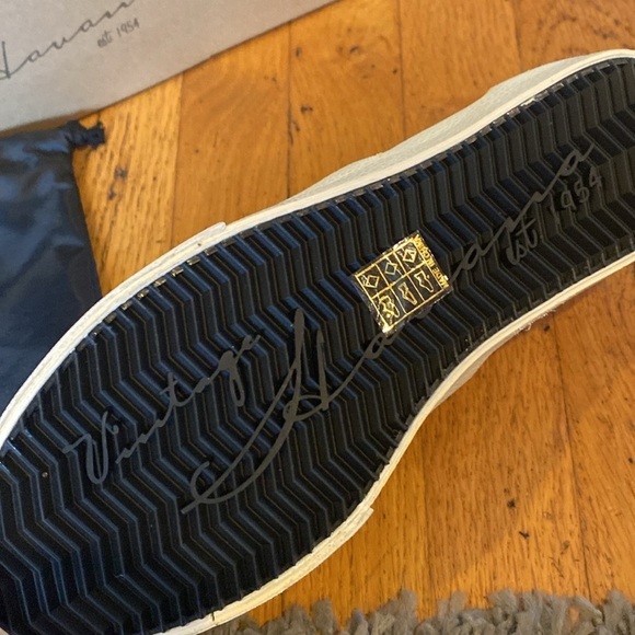 NWT Vintage Havana "Lorren" White Gold Star Slip On Sneakers Size 7 - Picture 5 of 8